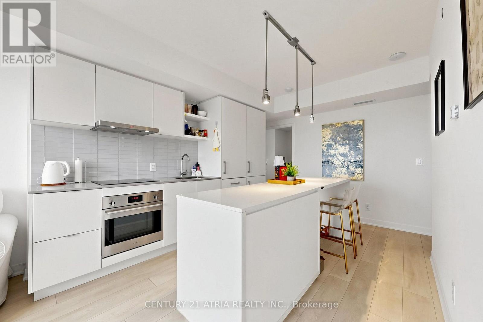 5205 - 88 Harbour Street, Toronto (waterfront Communities), Ontario