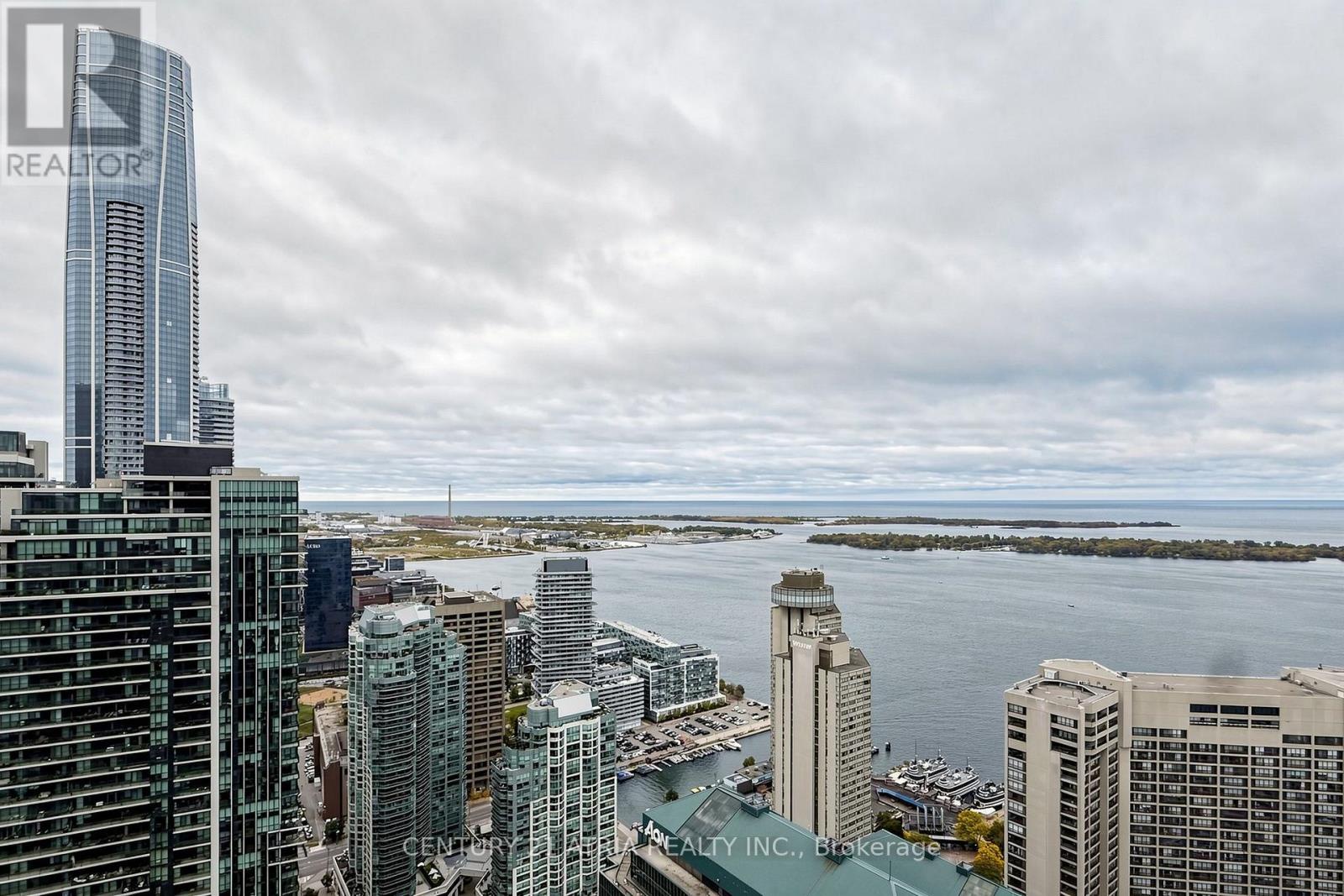 5205 - 88 Harbour Street, Toronto (waterfront Communities), Ontario