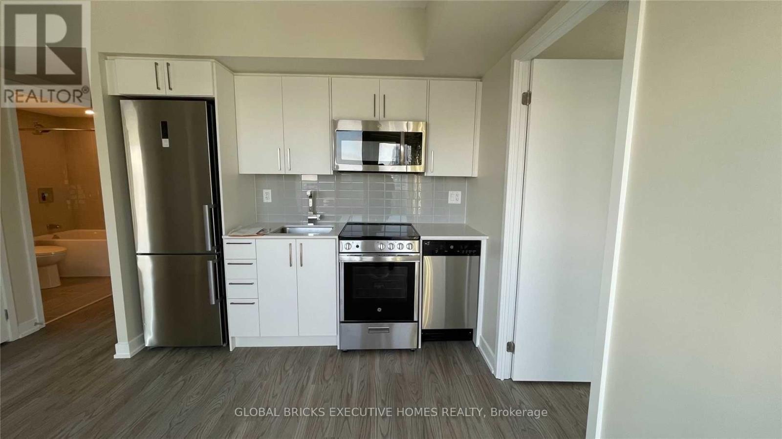 1301 - 38 Monte Kwinter Court, Toronto (clanton Park), Ontario