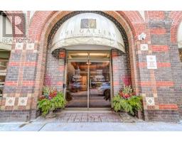 PH2 - 25 GRENVILLE STREET