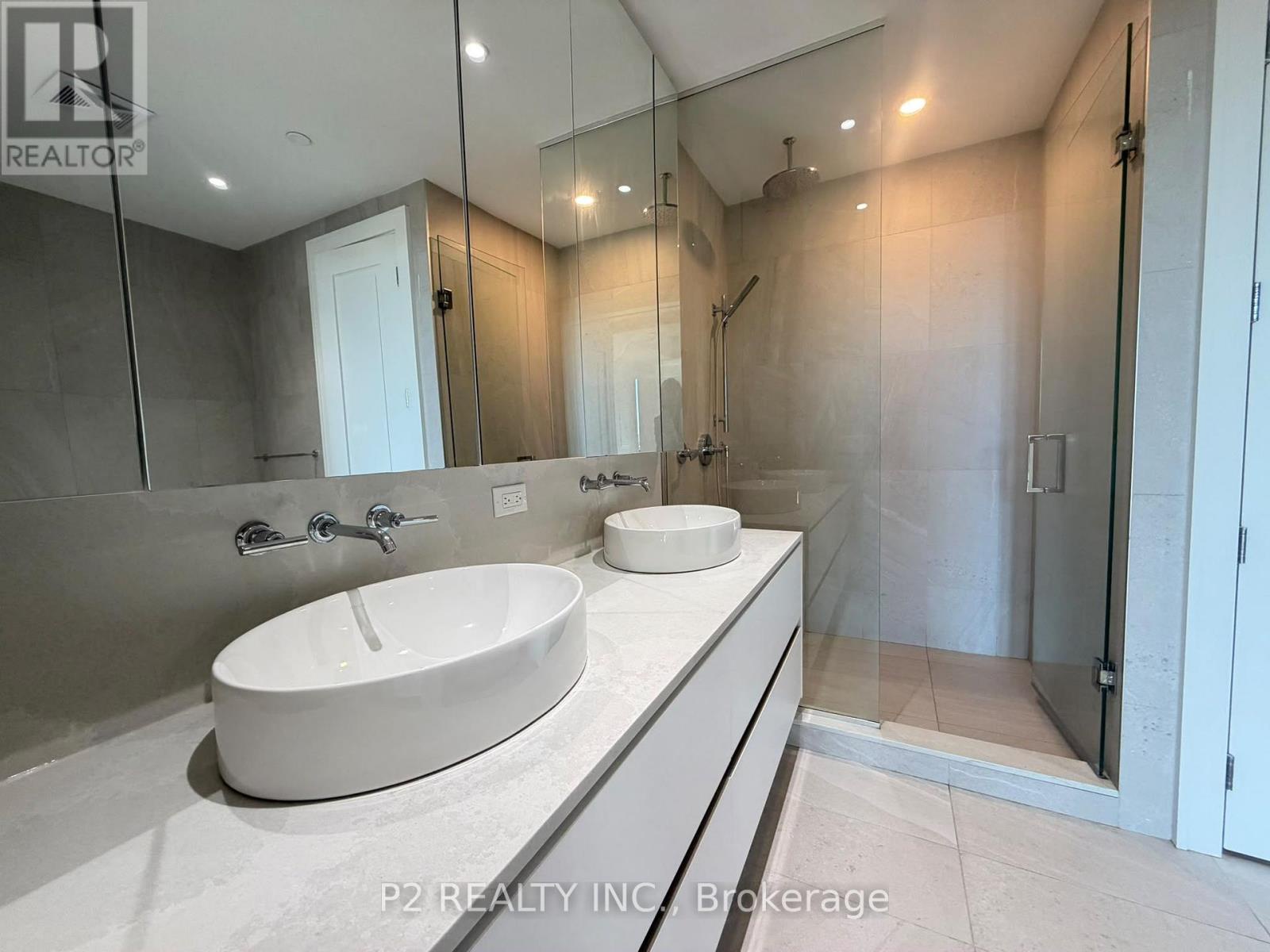 806 - 2 Forest Hill Road, Toronto (casa Loma), Ontario
