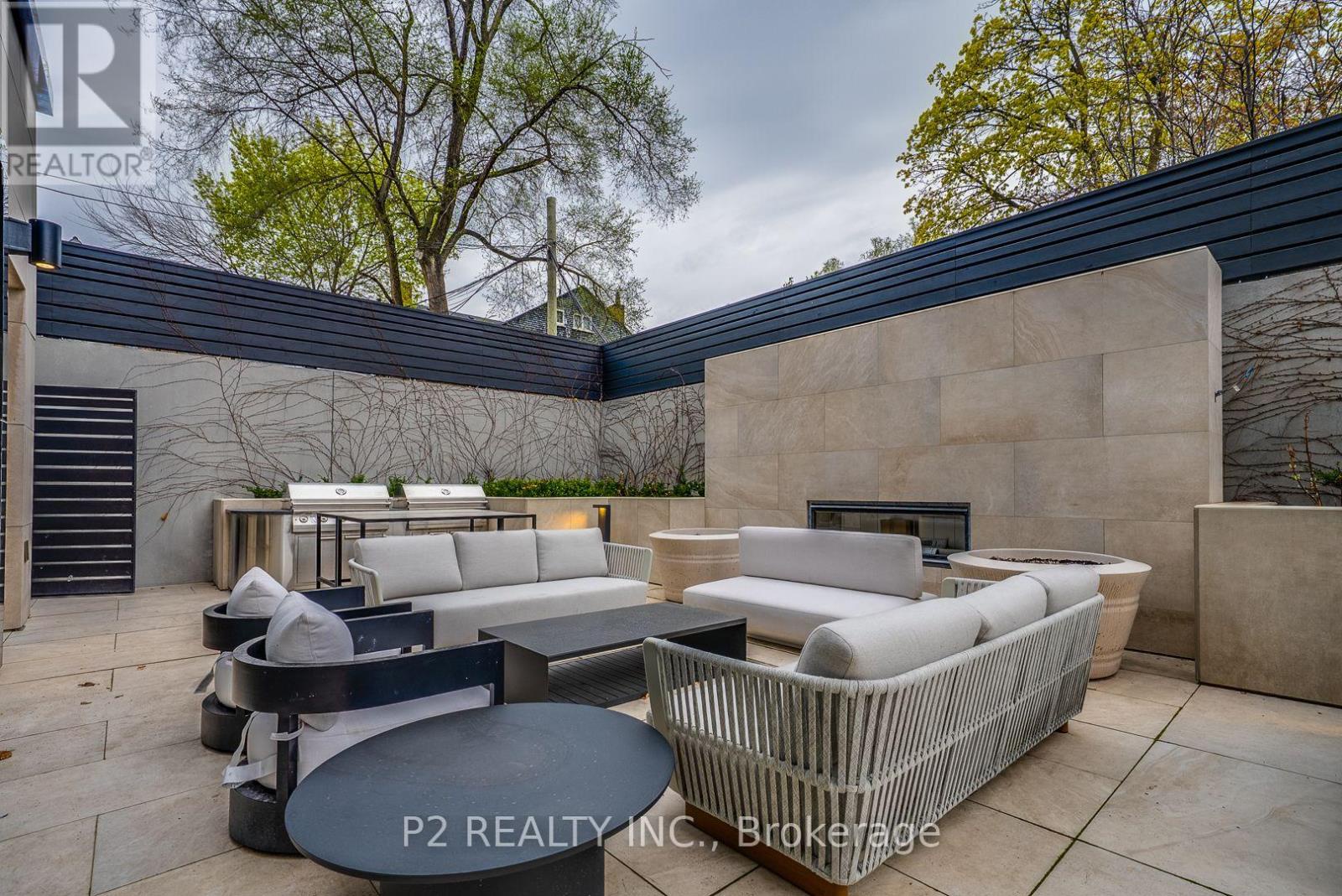 806 - 2 Forest Hill Road, Toronto (casa Loma), Ontario