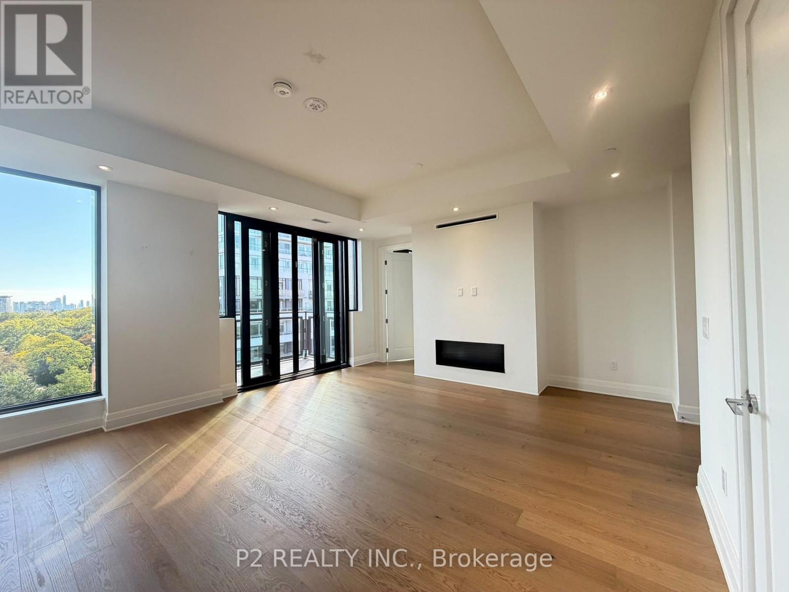 806 - 2 Forest Hill Road, Toronto (casa Loma), Ontario