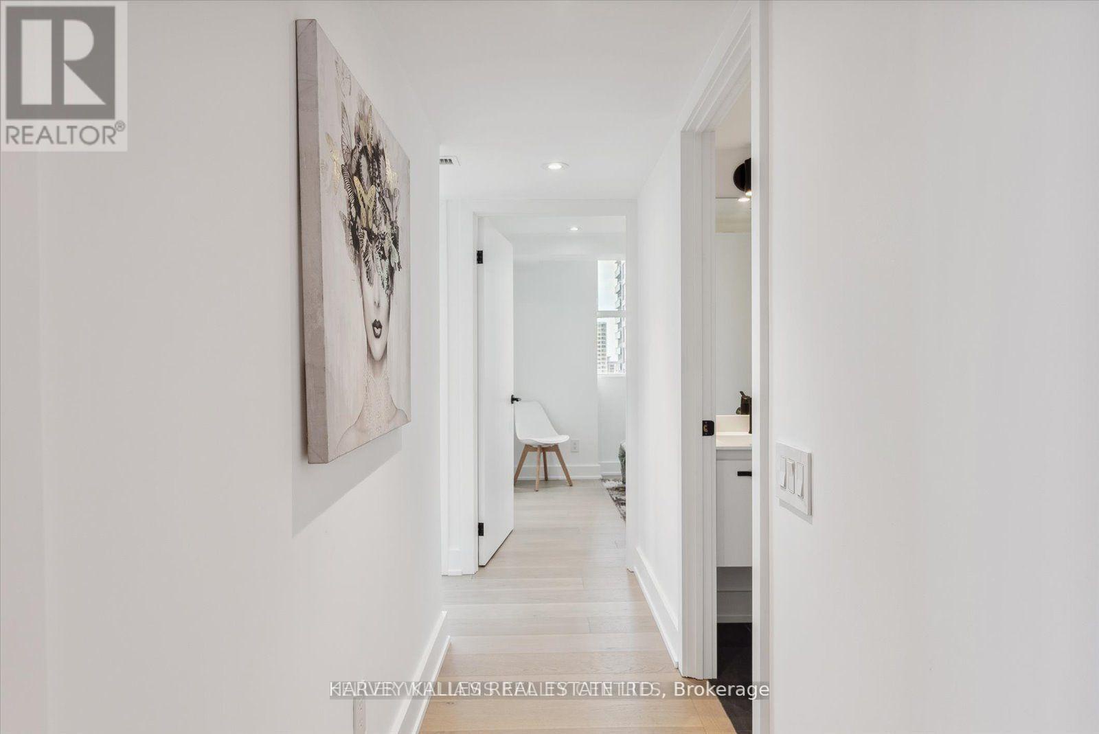 Ph03 - 409 Bloor Street W, Toronto (rosedale-moore Park), Ontario