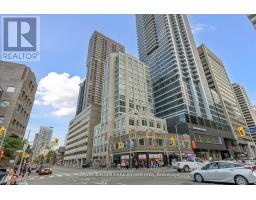 PH03 - 409 BLOOR STREET W