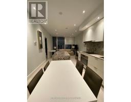 4009 - 1 BLOOR STREET E
