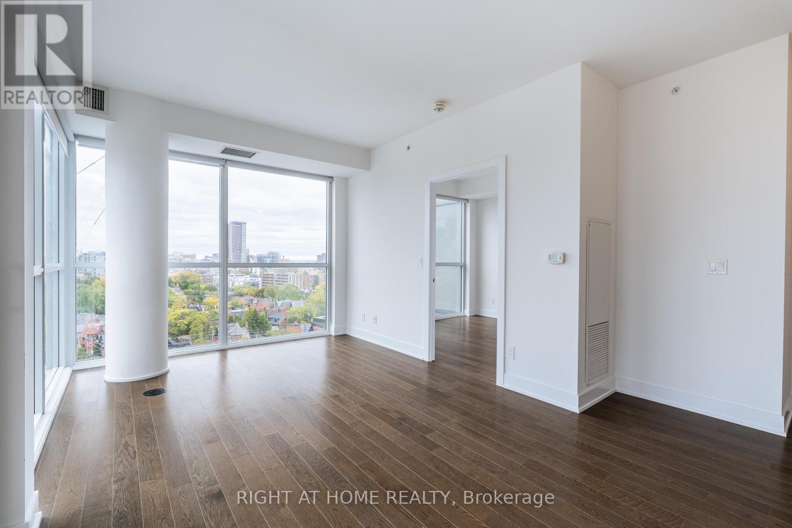 1307 - 181 Bedford Road, Toronto (annex), Ontario