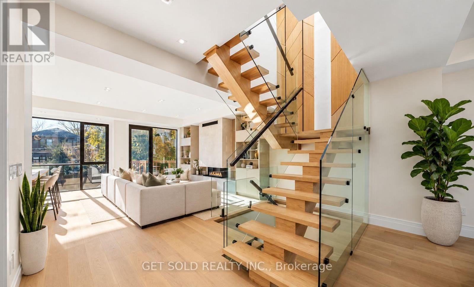 551 Broadway Avenue, Toronto (leaside), Ontario
