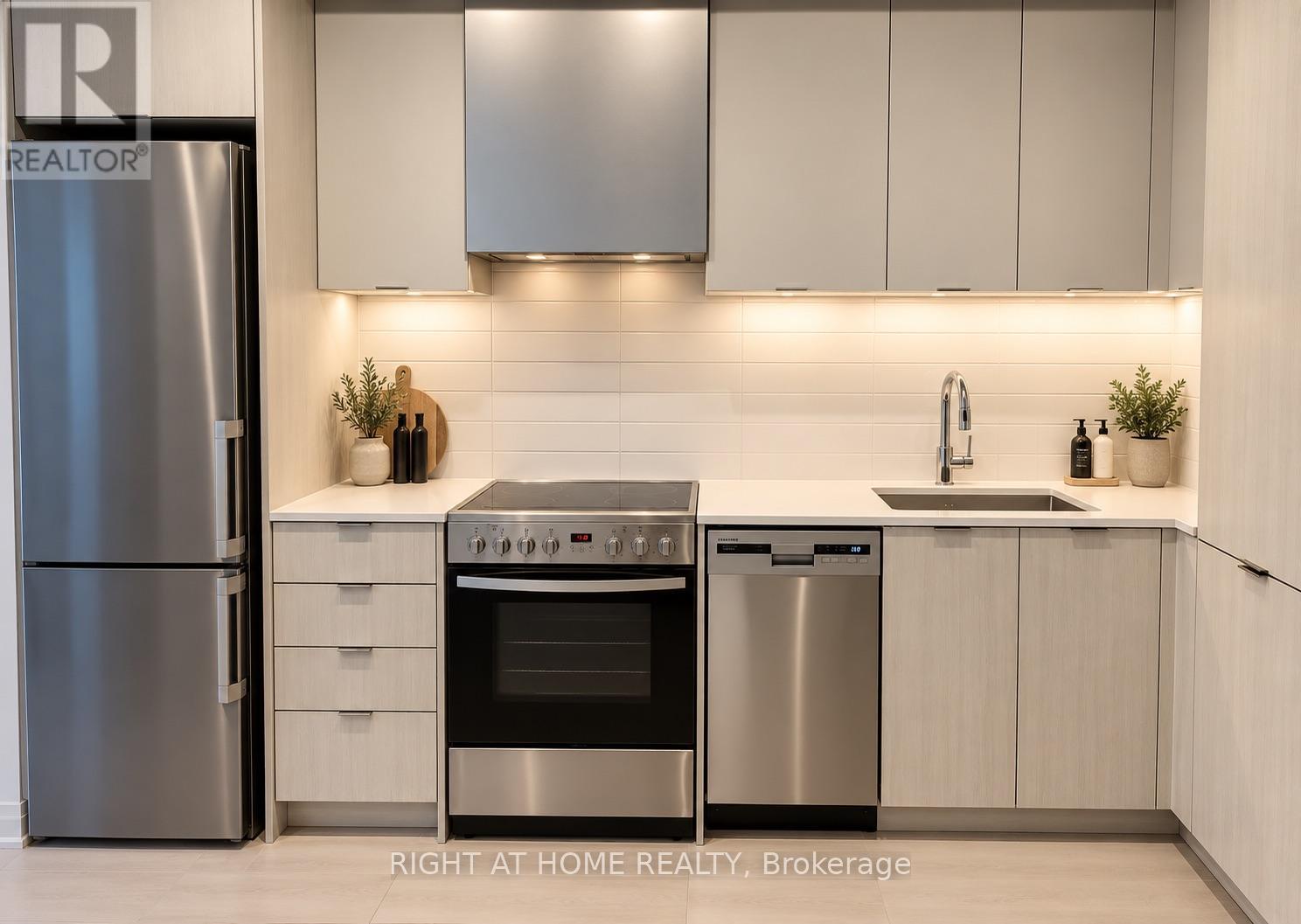 310 - 10 Gibbs Road, Toronto (islington-city Centre West), Ontario