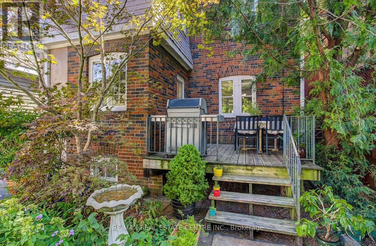 194 Lawrence Avenue E, Toronto (lawrence Park North), Ontario
