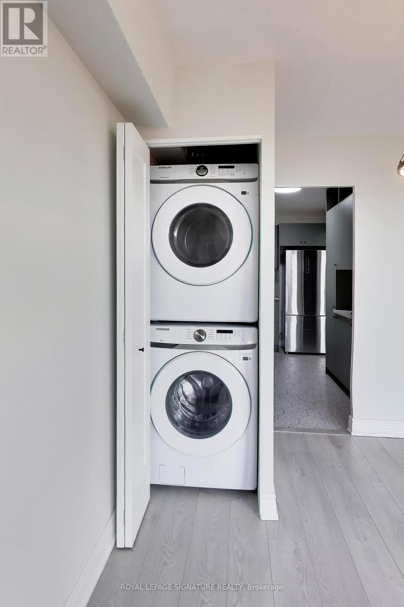 408 - 1 Massey Square, Toronto (crescent Town), Ontario