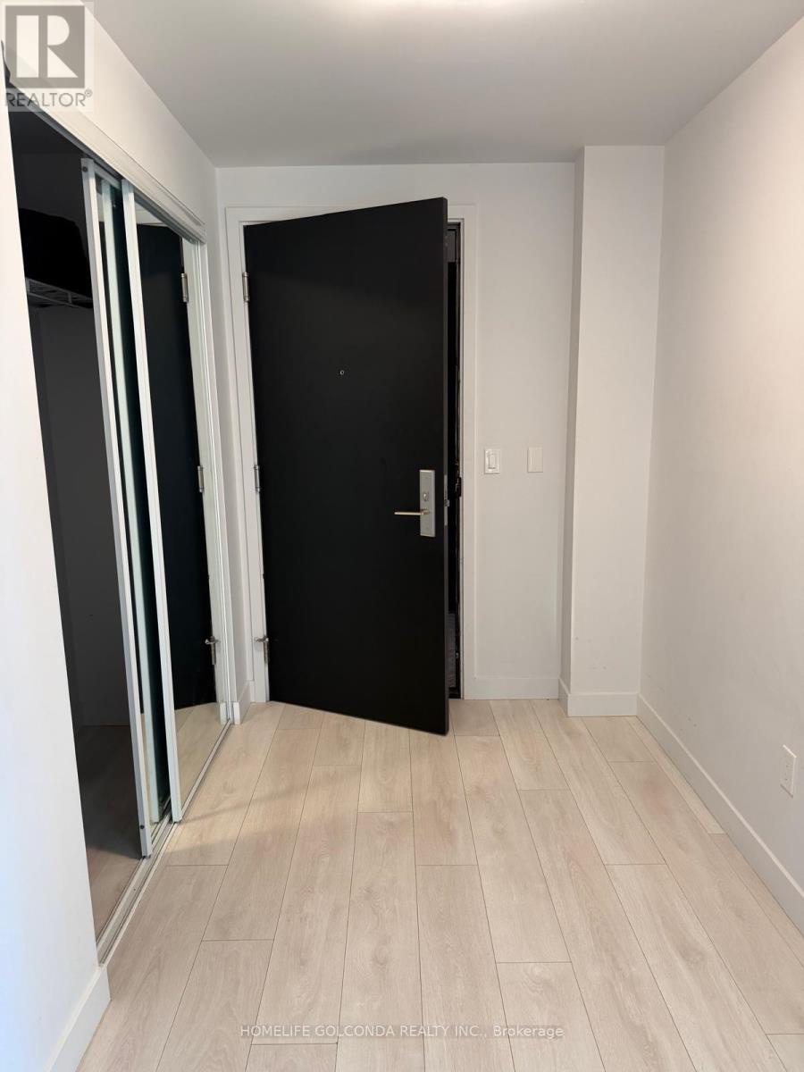 3502 - 8 Eglinton Avenue E, Toronto (mount Pleasant West), Ontario