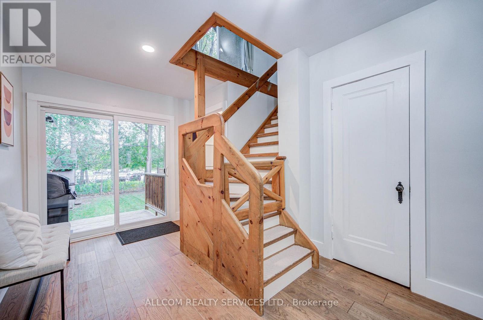 164 Glenvale Boulevard, Toronto (leaside), Ontario