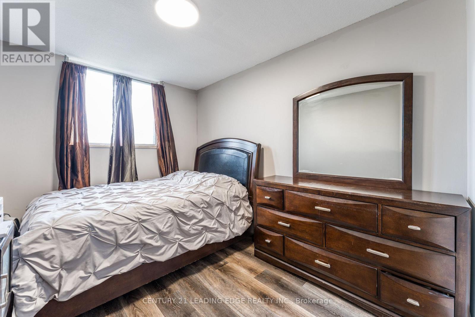 611 - 940 Caledonia Road, Toronto (yorkdale-glen Park), Ontario