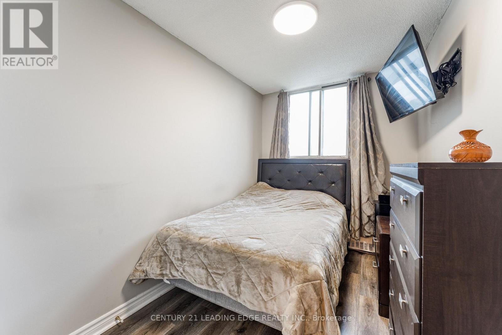 611 - 940 Caledonia Road, Toronto (yorkdale-glen Park), Ontario
