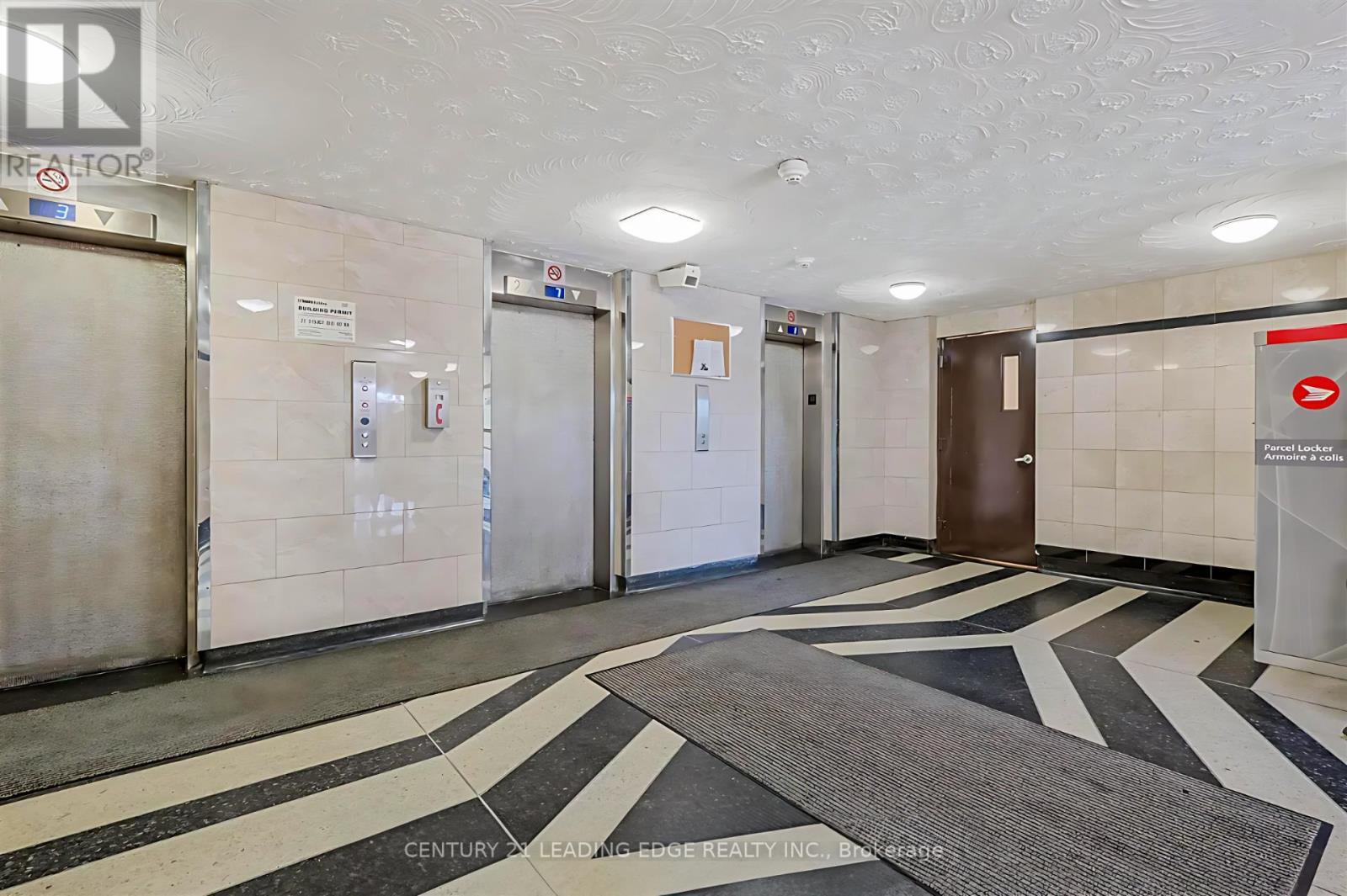 611 - 940 Caledonia Road, Toronto (yorkdale-glen Park), Ontario
