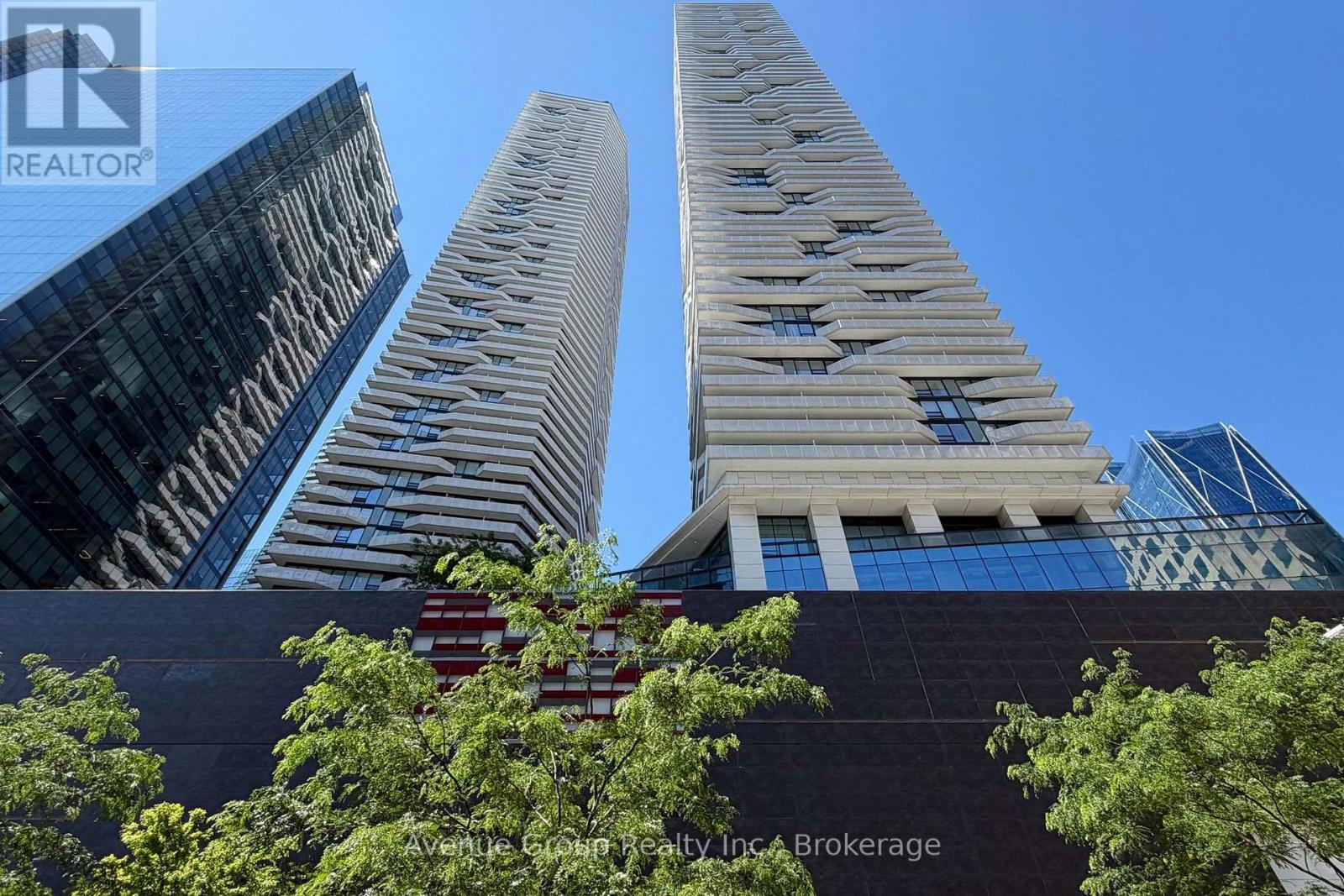 1705 - 100 Harbour Street, Toronto (waterfront Communities), Ontario