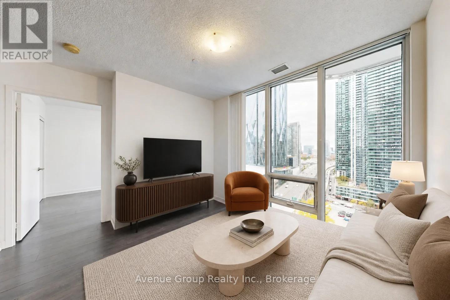 1705 - 100 Harbour Street, Toronto (waterfront Communities), Ontario