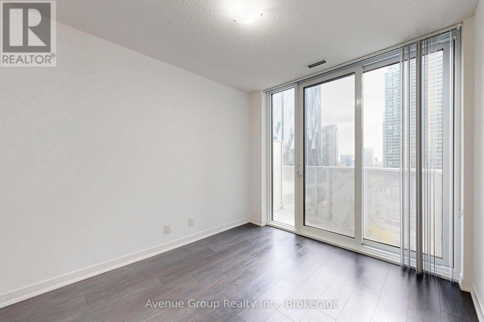 1705 - 100 Harbour Street, Toronto (waterfront Communities), Ontario