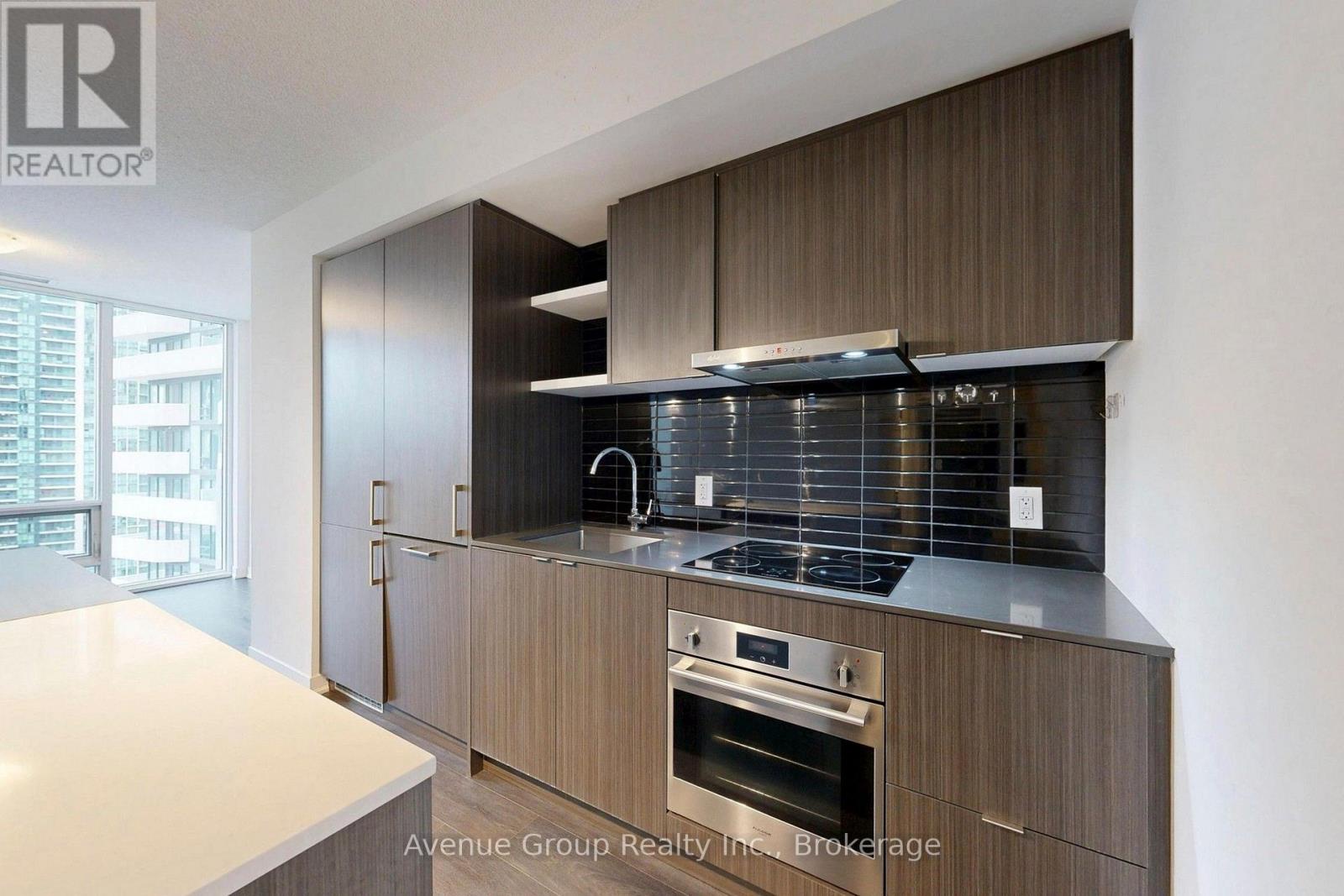 1705 - 100 Harbour Street, Toronto (waterfront Communities), Ontario