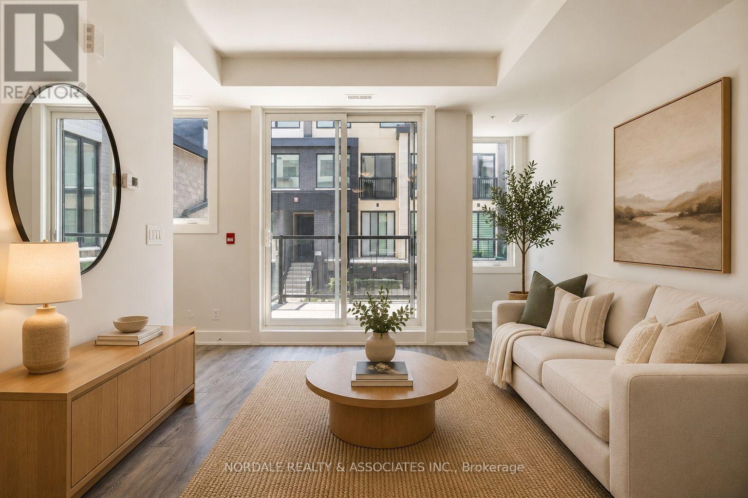 B215 - 1680 Victoria Park Avenue, Toronto (victoria Village), Ontario