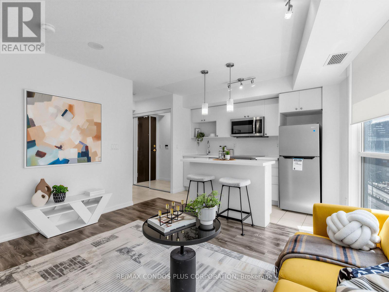 1012 - 18 Yonge Street, Toronto (waterfront Communities), Ontario