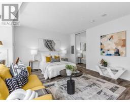 1012 - 18 YONGE STREET