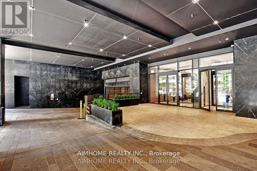 4412 - 488 University Avenue, Toronto (kensington-chinatown), Ontario