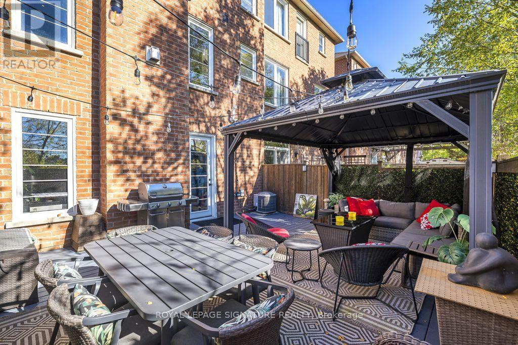 7 Pethick Street, Toronto (clairlea-birchmount), Ontario