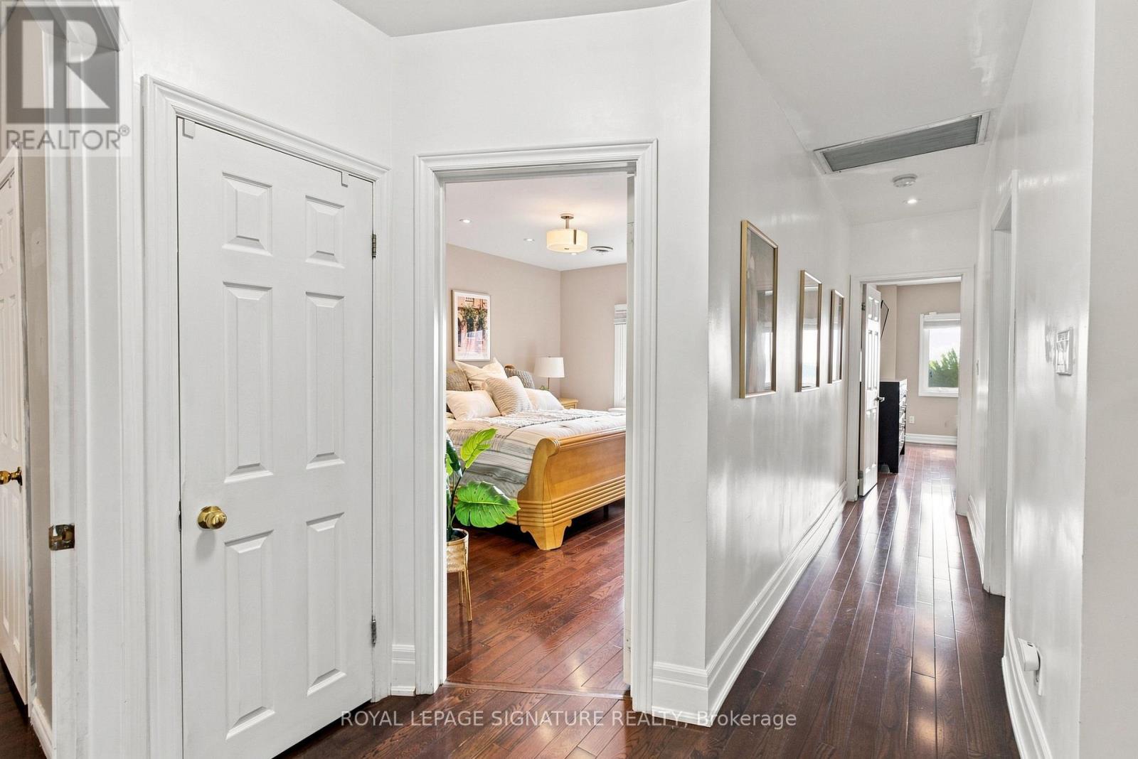 35 Regal Road, Toronto (wychwood), Ontario