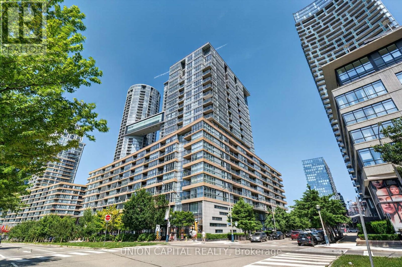551 - 10 Capreol Court, Toronto (waterfront Communities), Ontario