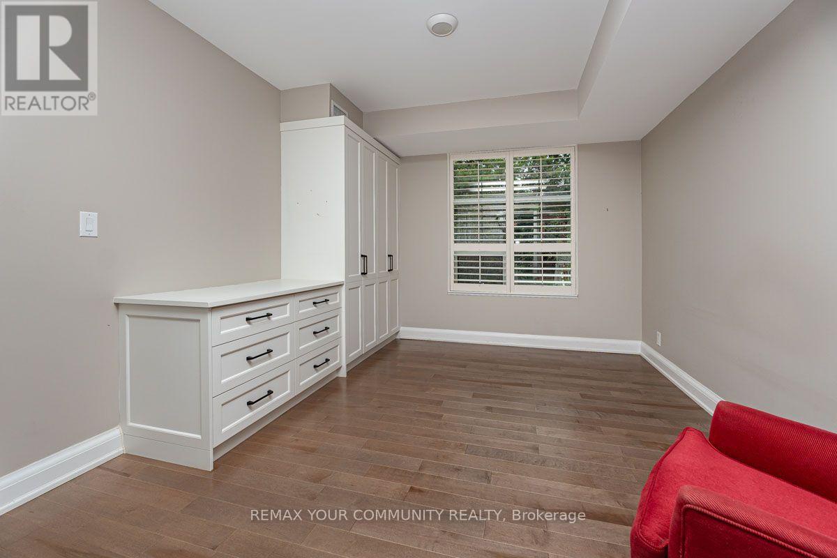 201 - 650 Mount Pleasant Road, Toronto (mount Pleasant West), Ontario