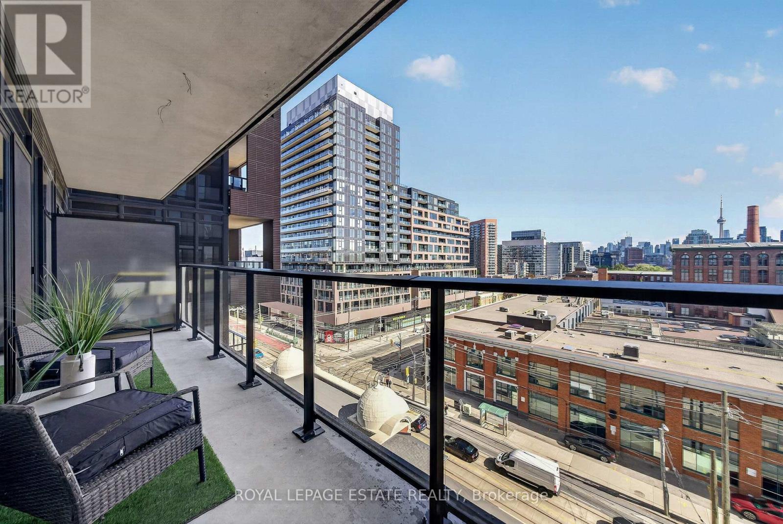 626 - 270 Dufferin Street, Toronto (south Parkdale), Ontario