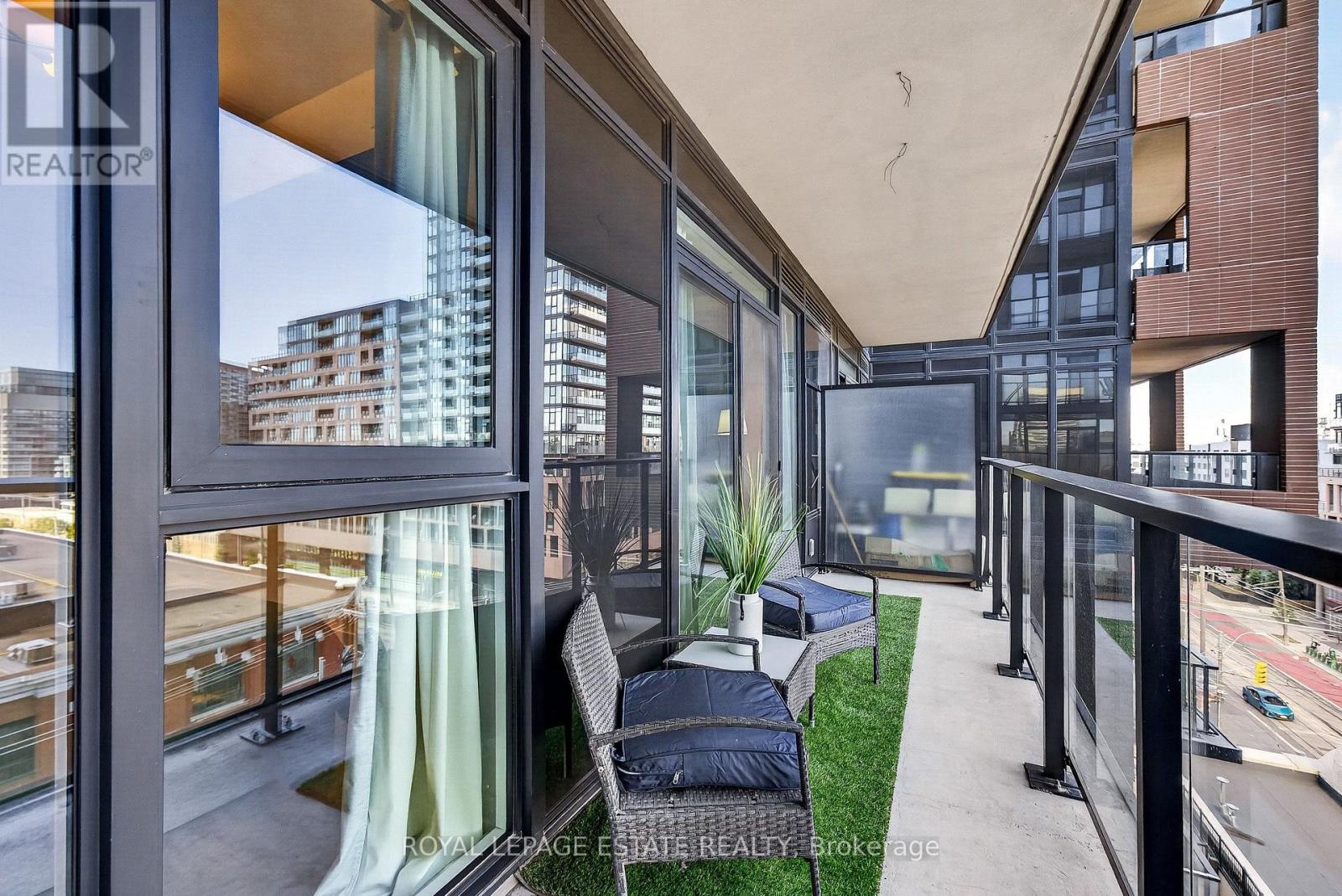 626 - 270 Dufferin Street, Toronto (south Parkdale), Ontario
