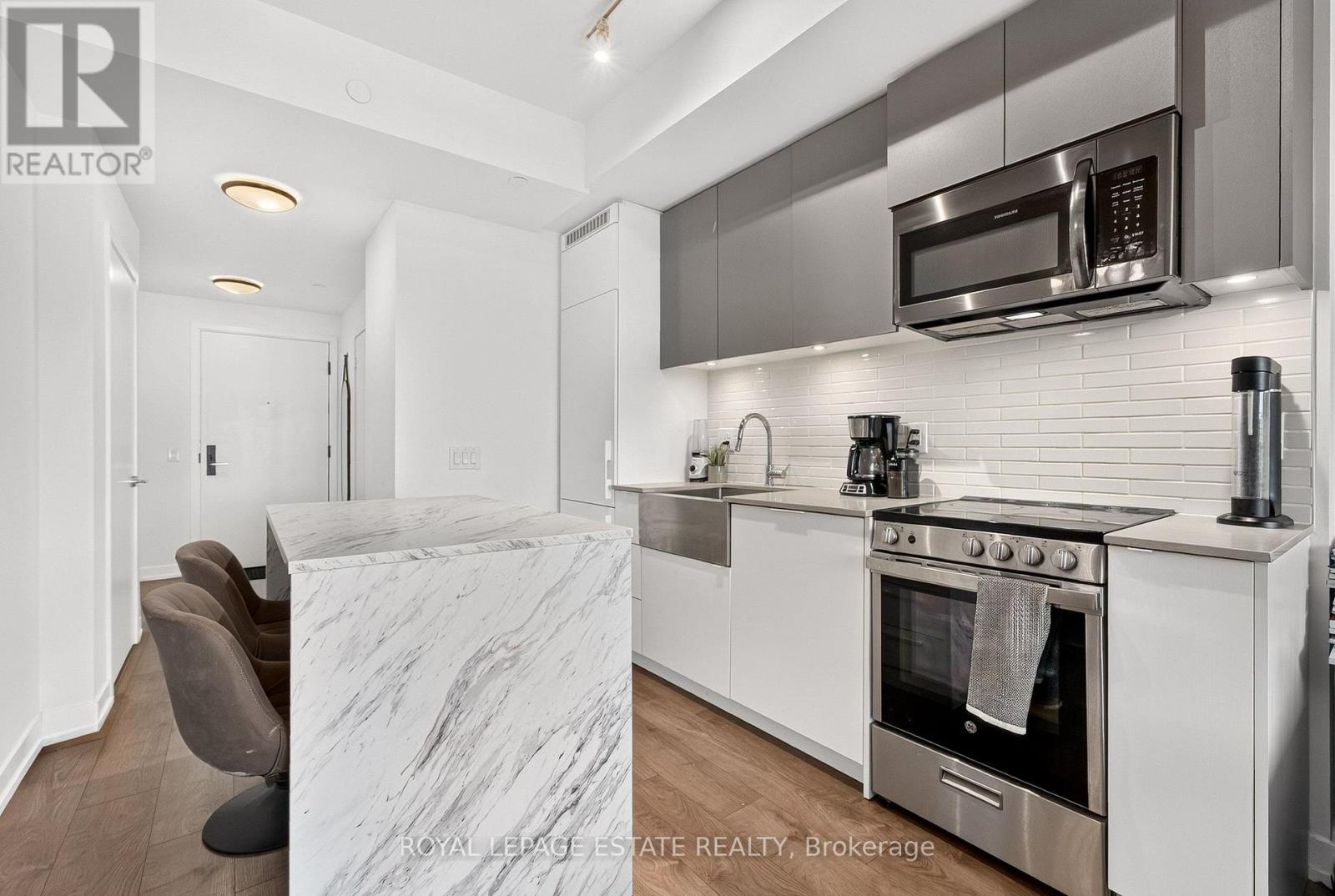 626 - 270 Dufferin Street, Toronto (south Parkdale), Ontario