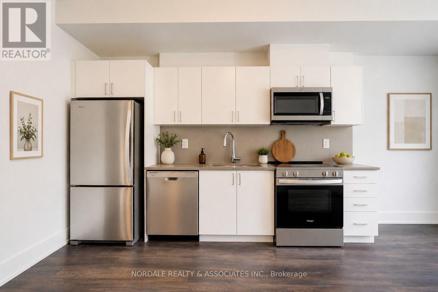B211 - 1680 Victoria Park Avenue, Toronto (victoria Village), Ontario