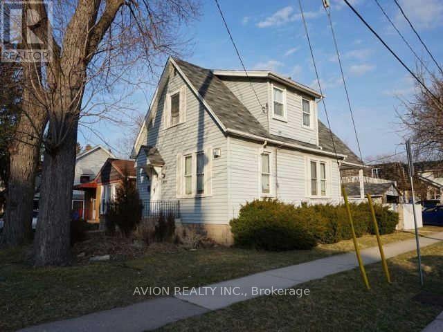 3095 Peter Street, Windsor, Ontario