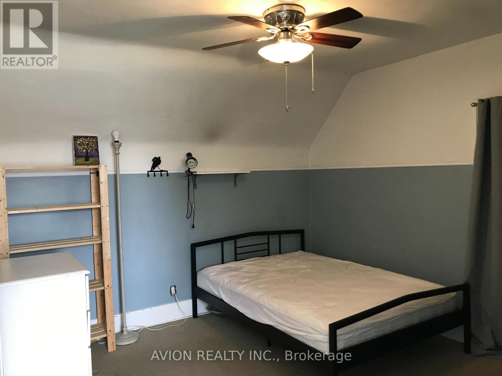 3095 Peter Street, Windsor, Ontario