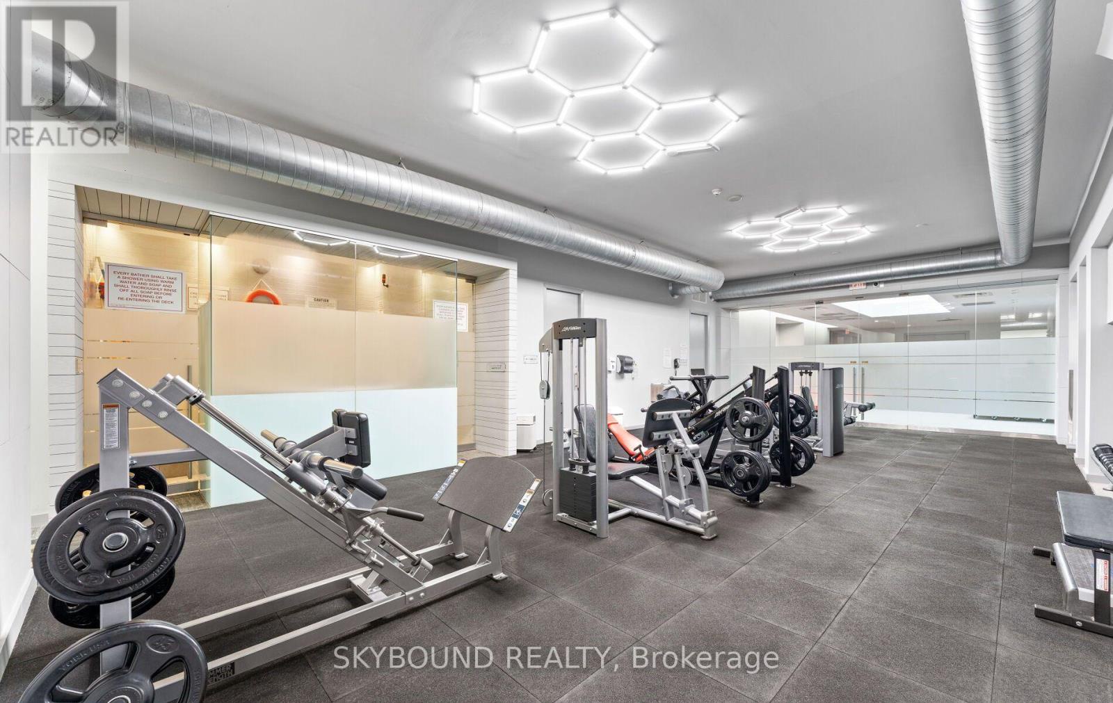 524 - 637 Lakeshore Boulevard W, Toronto (niagara), Ontario