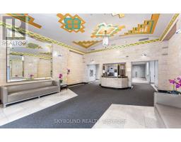 524 - 637 LAKESHORE BOULEVARD W