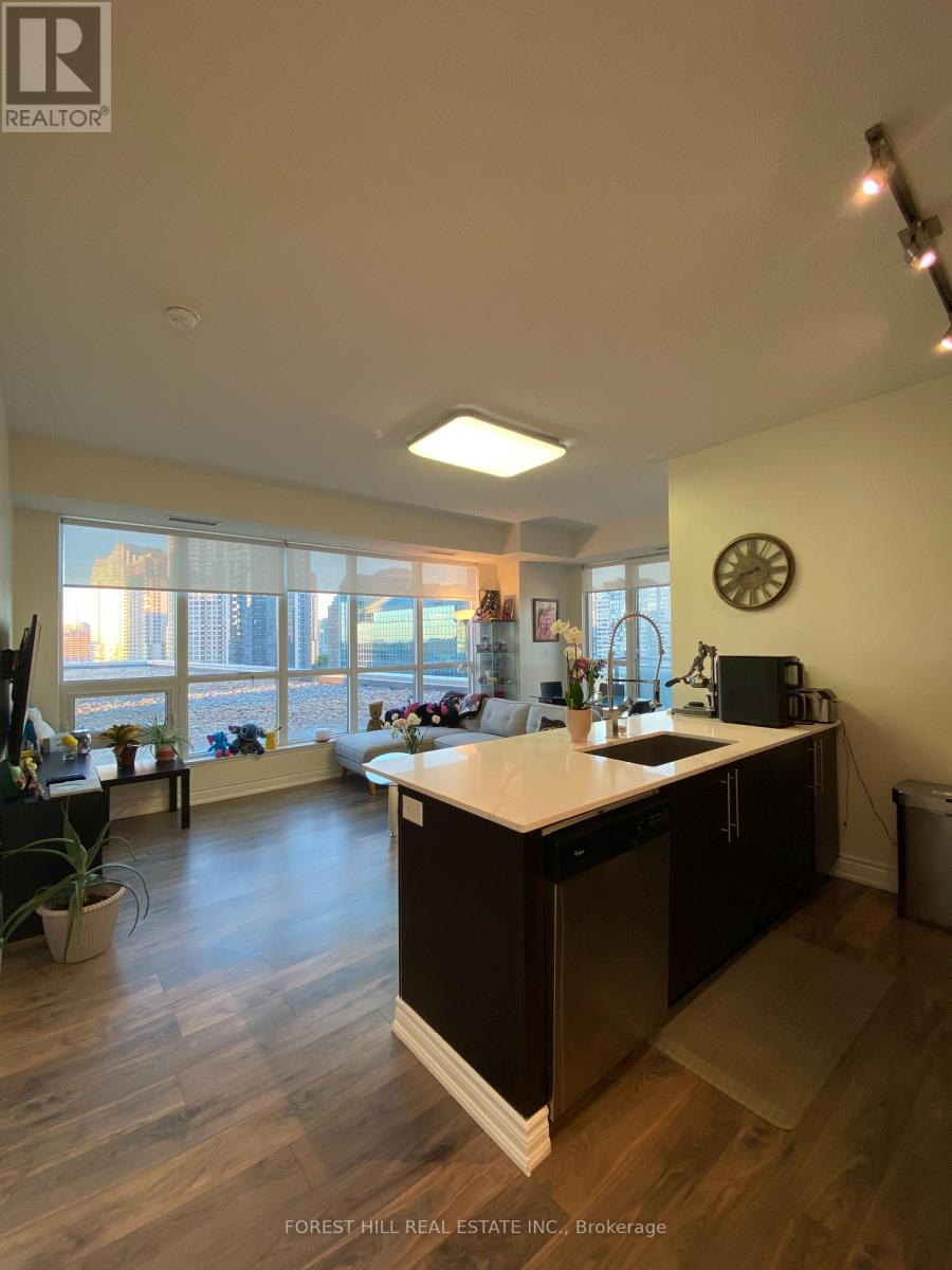 807 - 4011 Brickstone Mews, Mississauga (creditview), Ontario