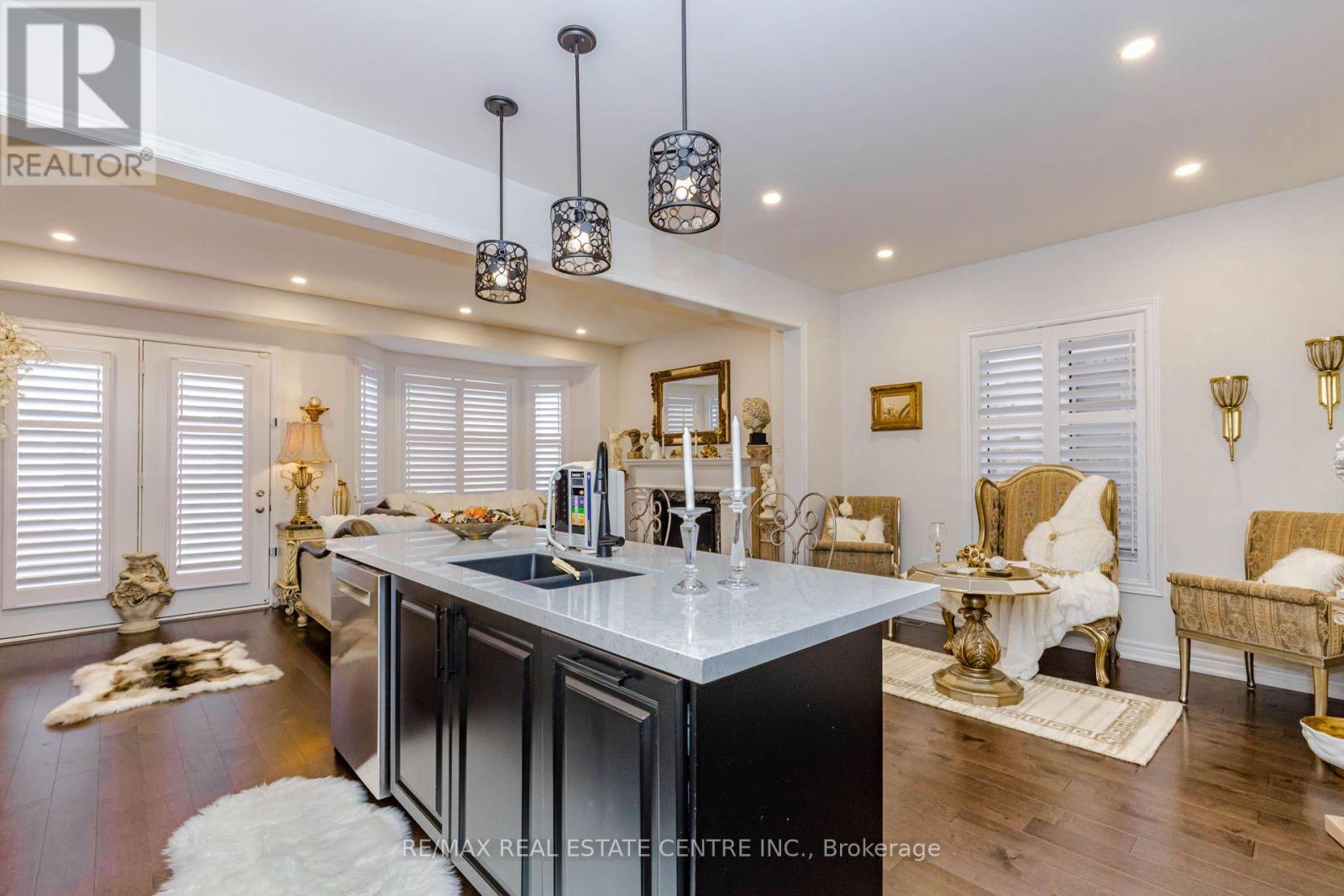 4061 Channing Crescent, Oakville (go Glenorchy), Ontario
