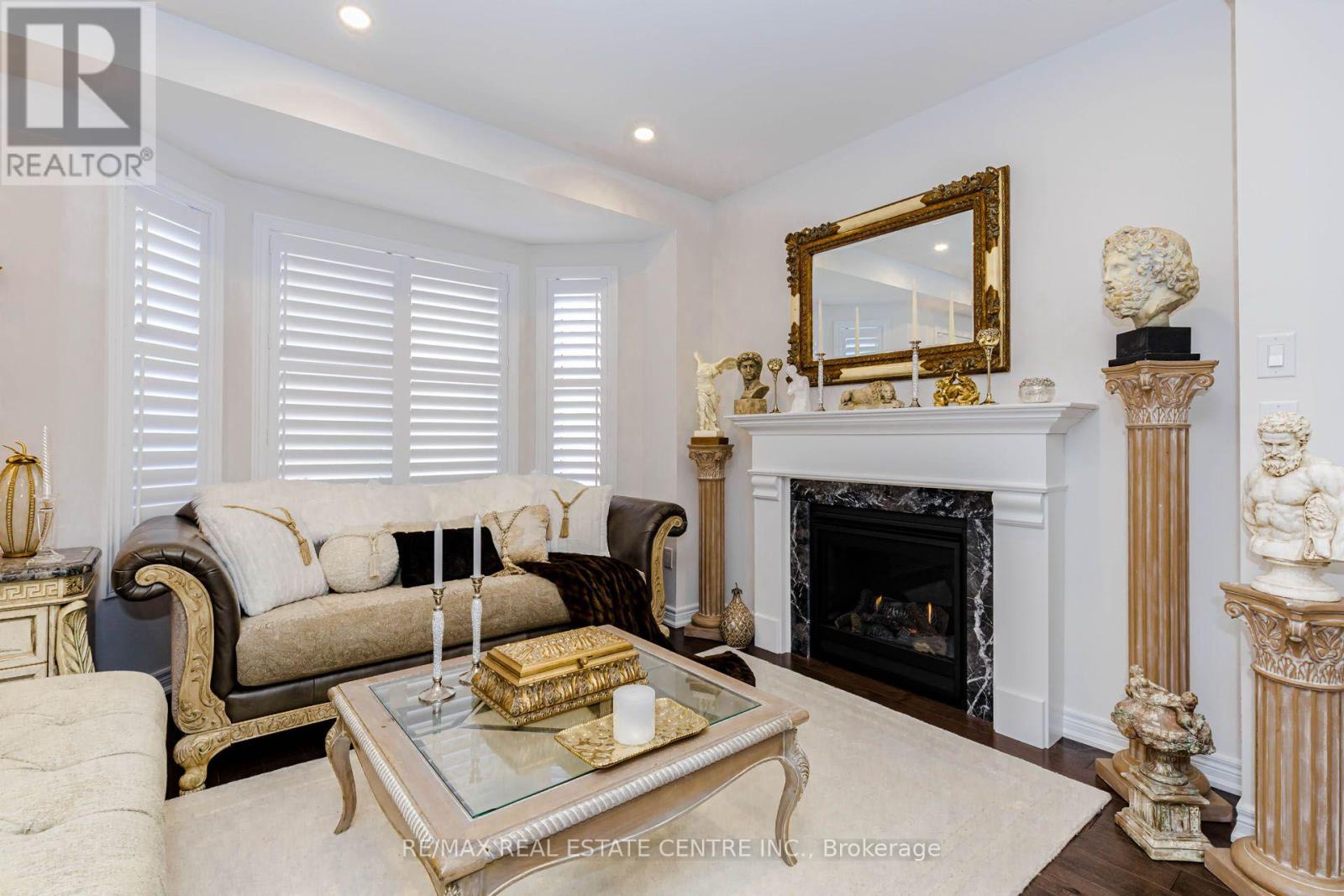 4061 Channing Crescent, Oakville (go Glenorchy), Ontario