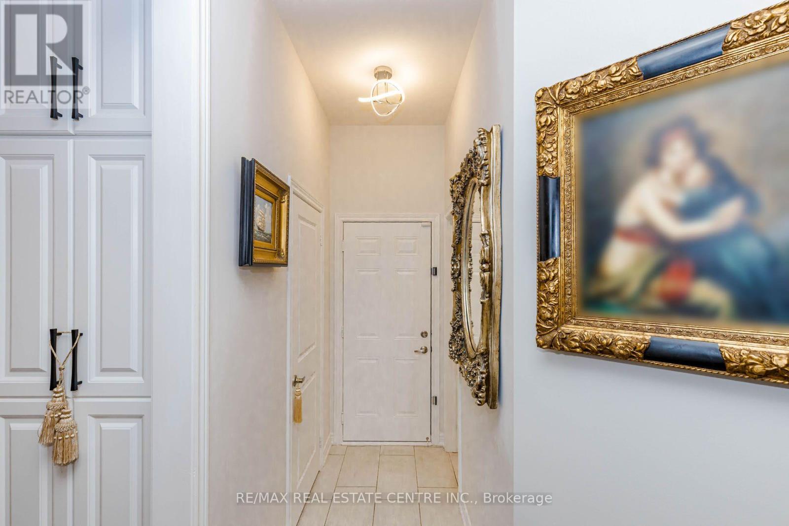4061 Channing Crescent, Oakville (go Glenorchy), Ontario