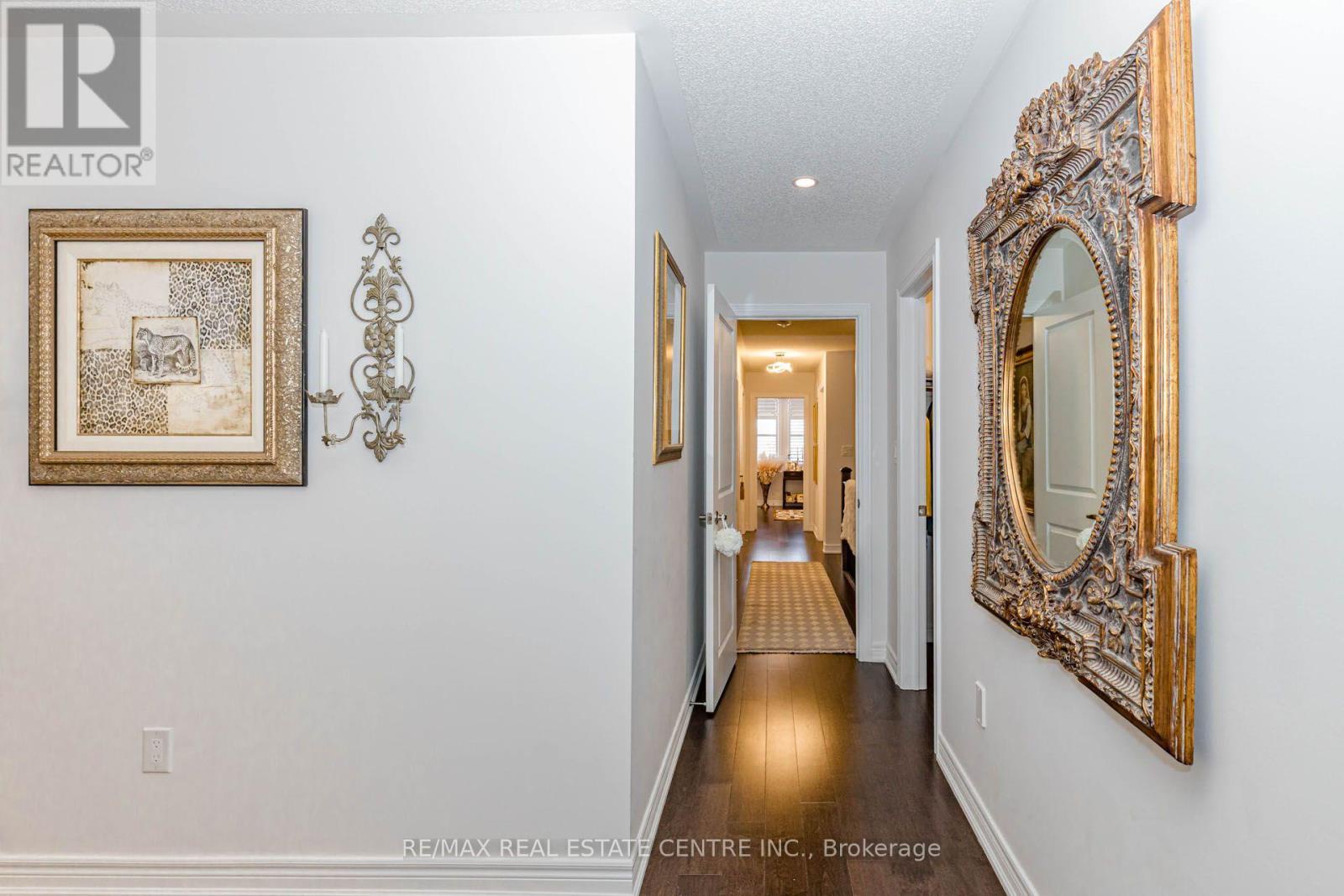 4061 Channing Crescent, Oakville (go Glenorchy), Ontario