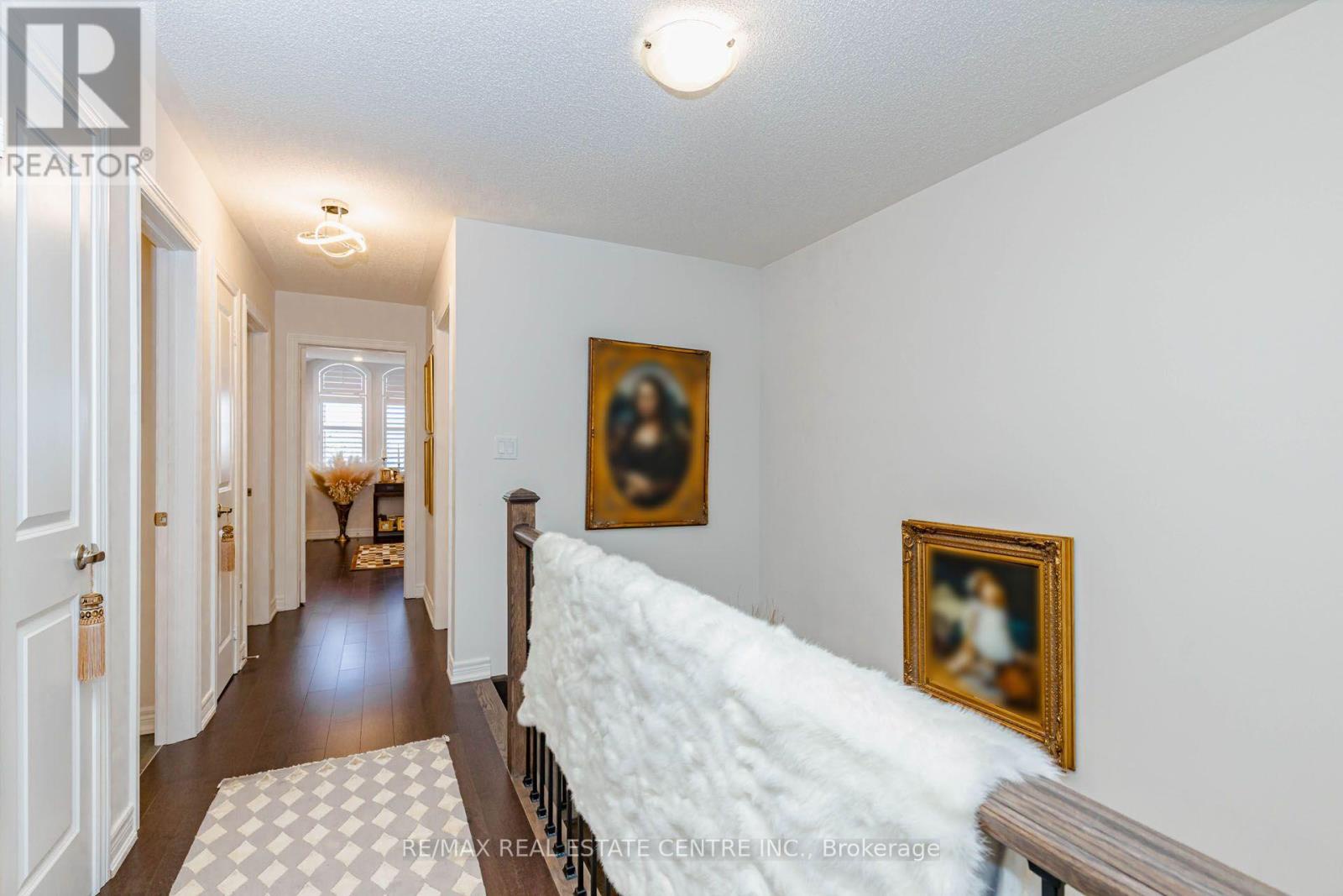 4061 Channing Crescent, Oakville (go Glenorchy), Ontario
