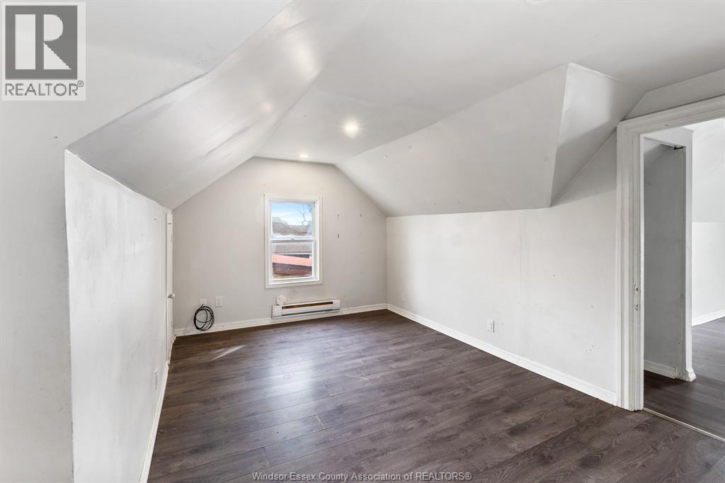 458-460 Wahketa Street, Windsor, Ontario