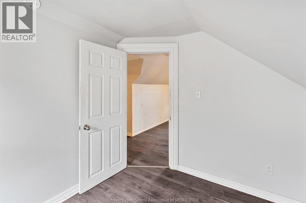 458-460 Wahketa Street, Windsor, Ontario