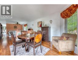 1610 Chornoby CRESCENT