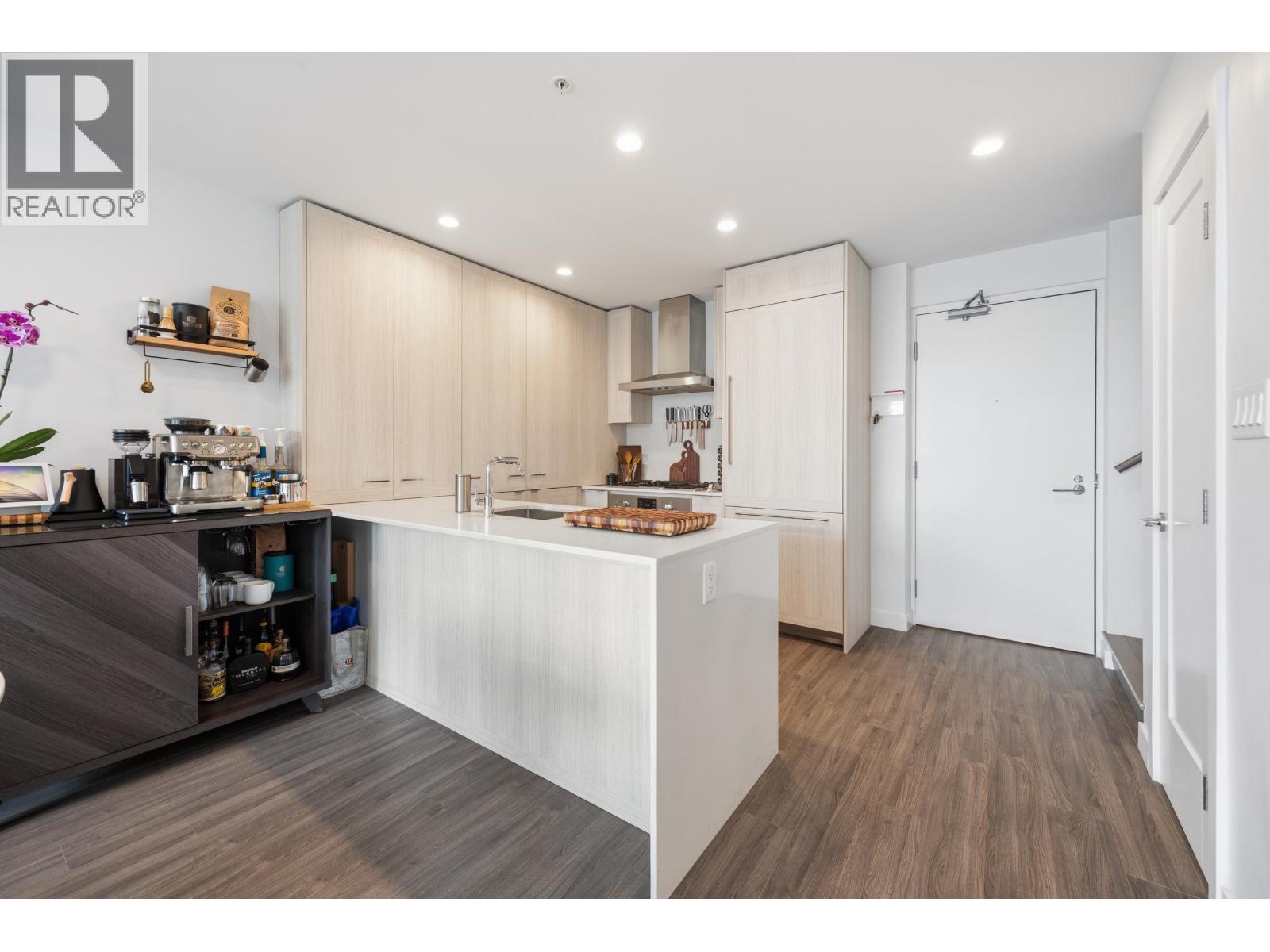 Th307 2351 Beta Avenue, Burnaby, British Columbia